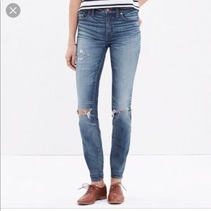 Madewell 9”HR Torn Knee Edition